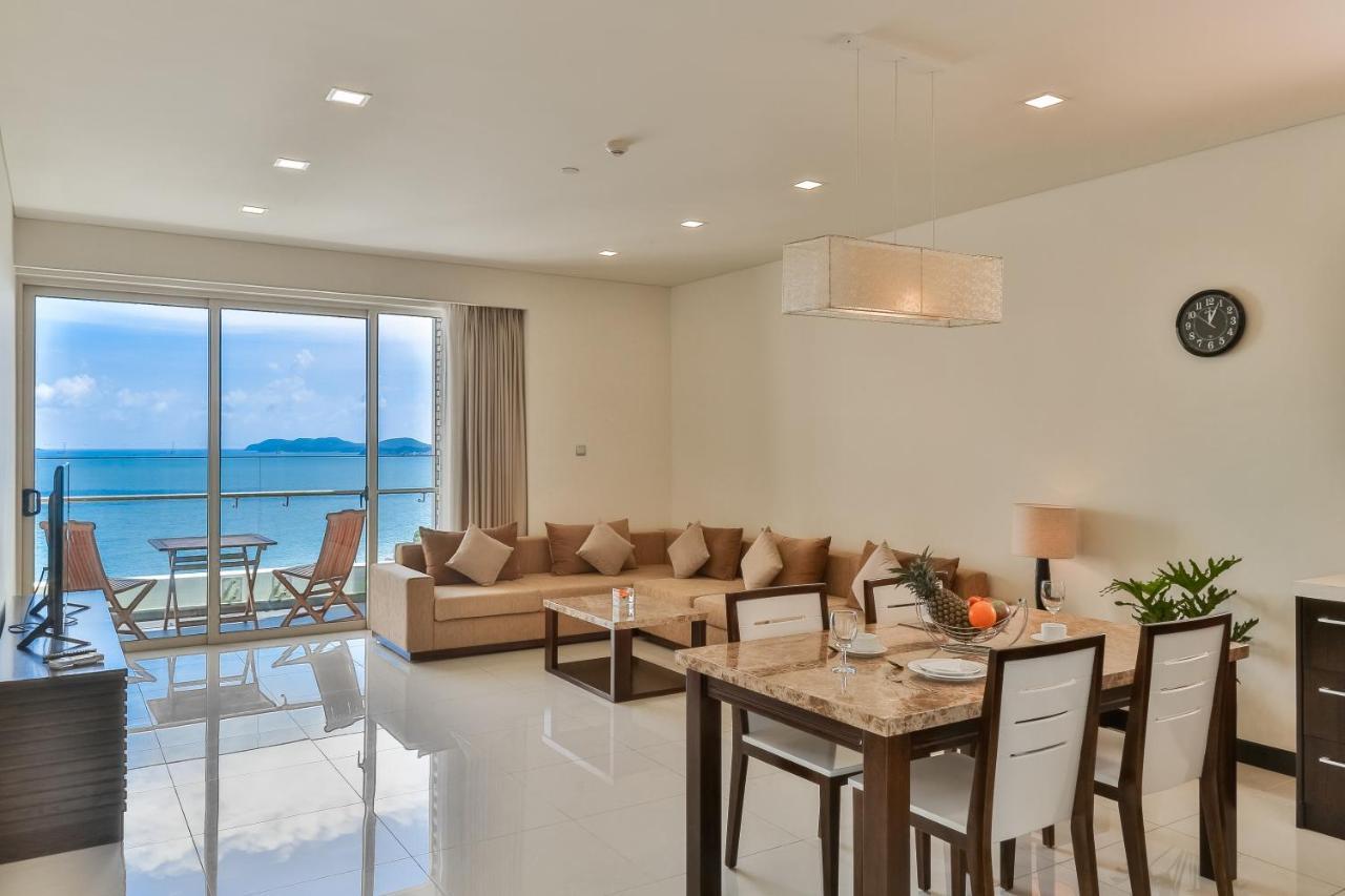 Neo Century Sea View Nha Trangアパートホテル エクステリア 写真